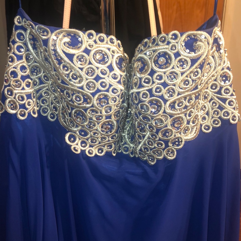 Prom dress only worn once